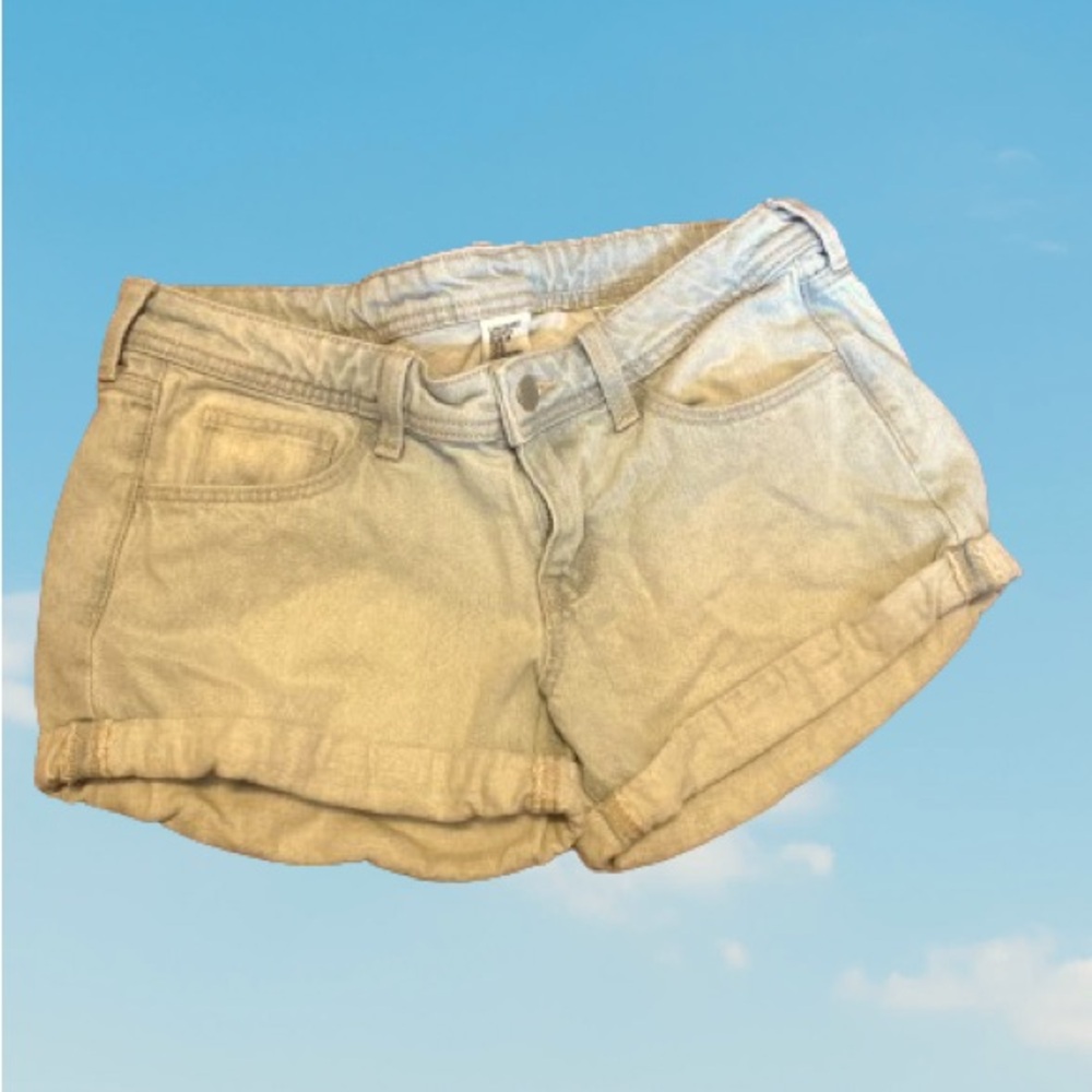Light blue denim shorts size 8 0nly $7